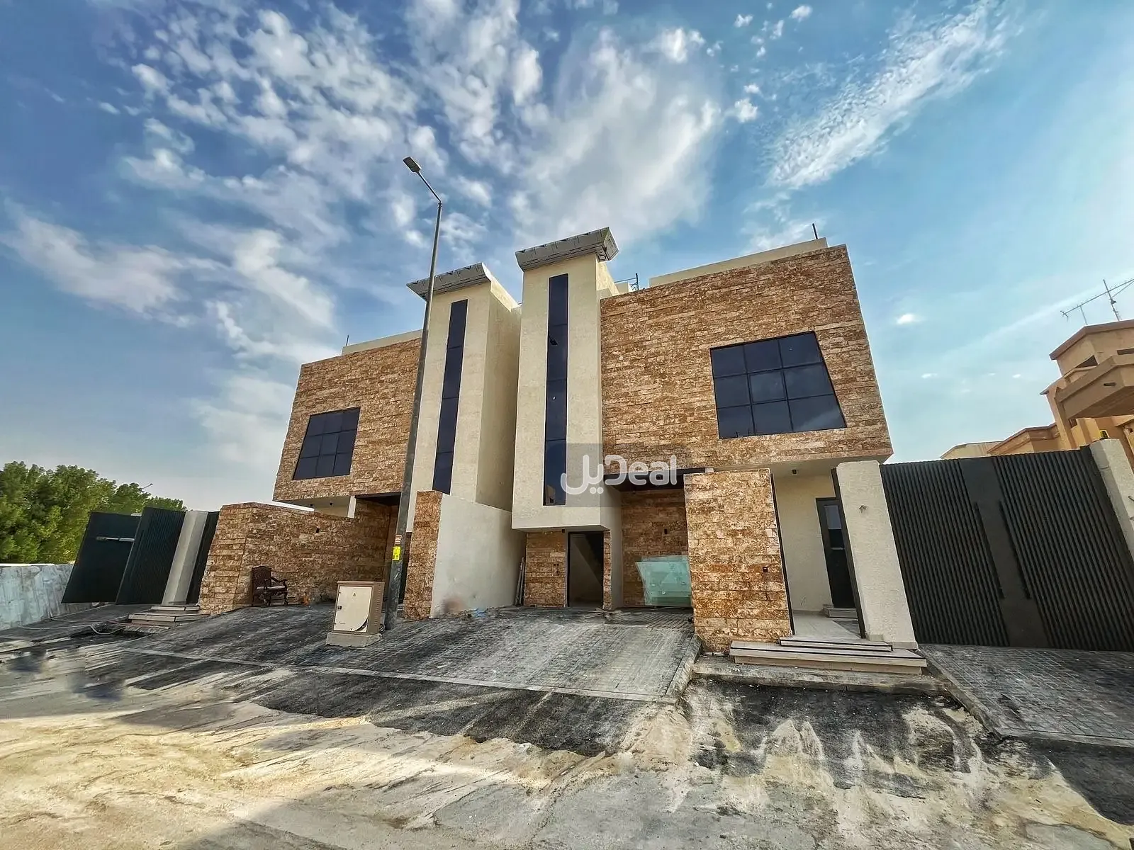 صورة الإعلان
