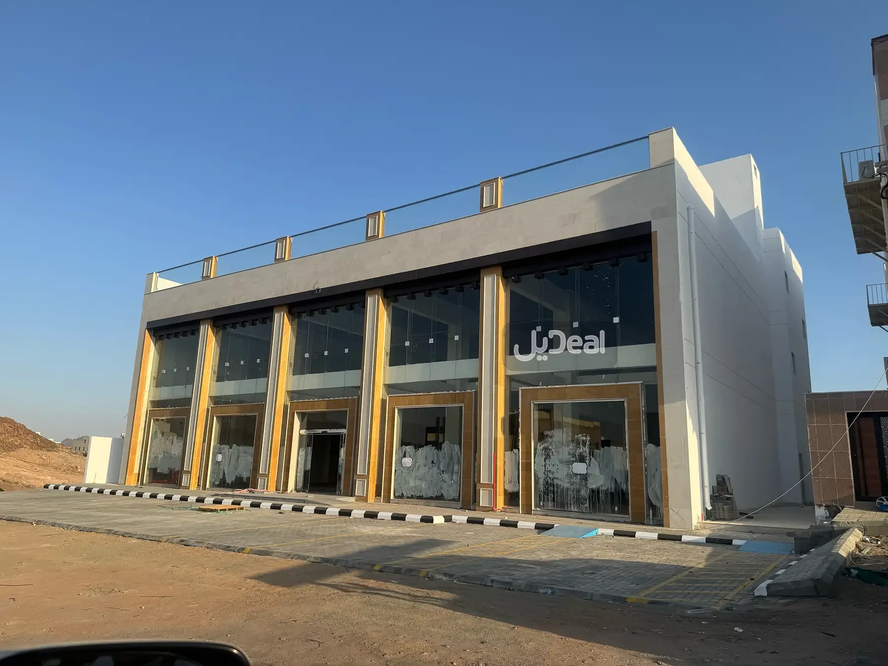 معرض للإيجار