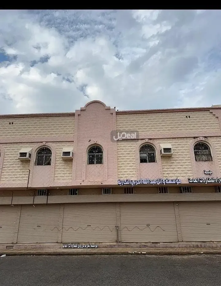 معرض للإيجار