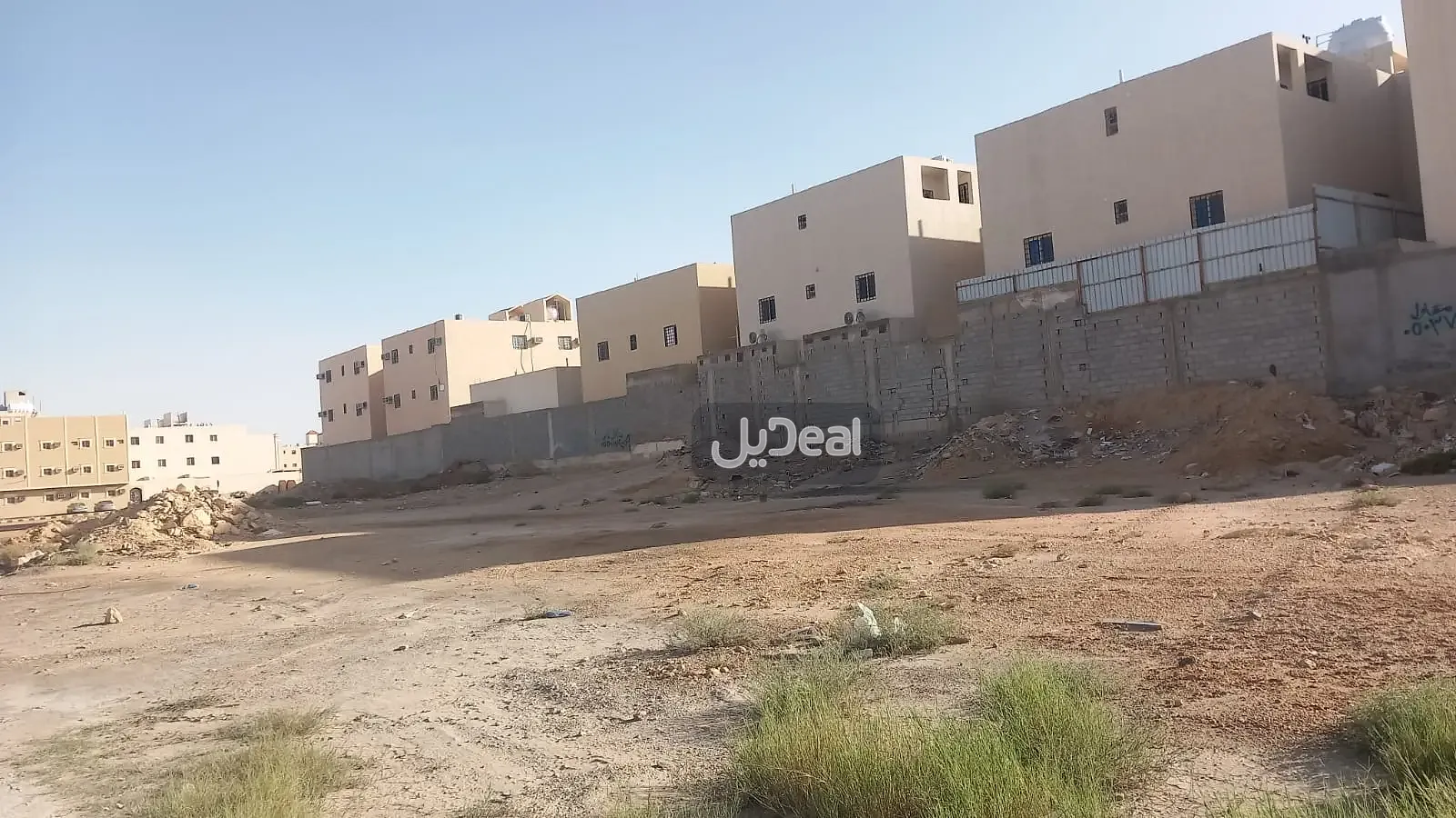 ارض للبيع
