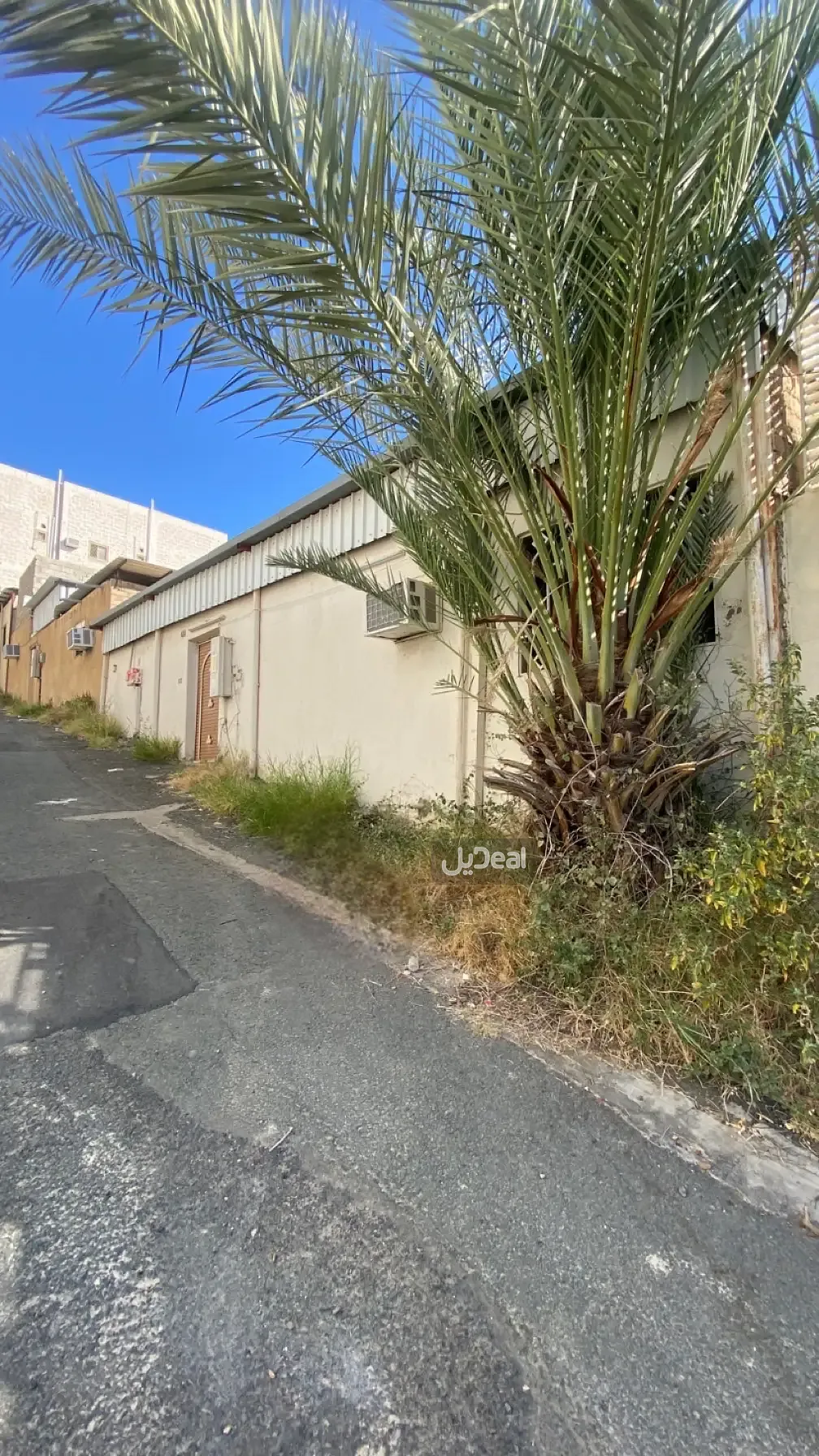 بيت شعبي Sale