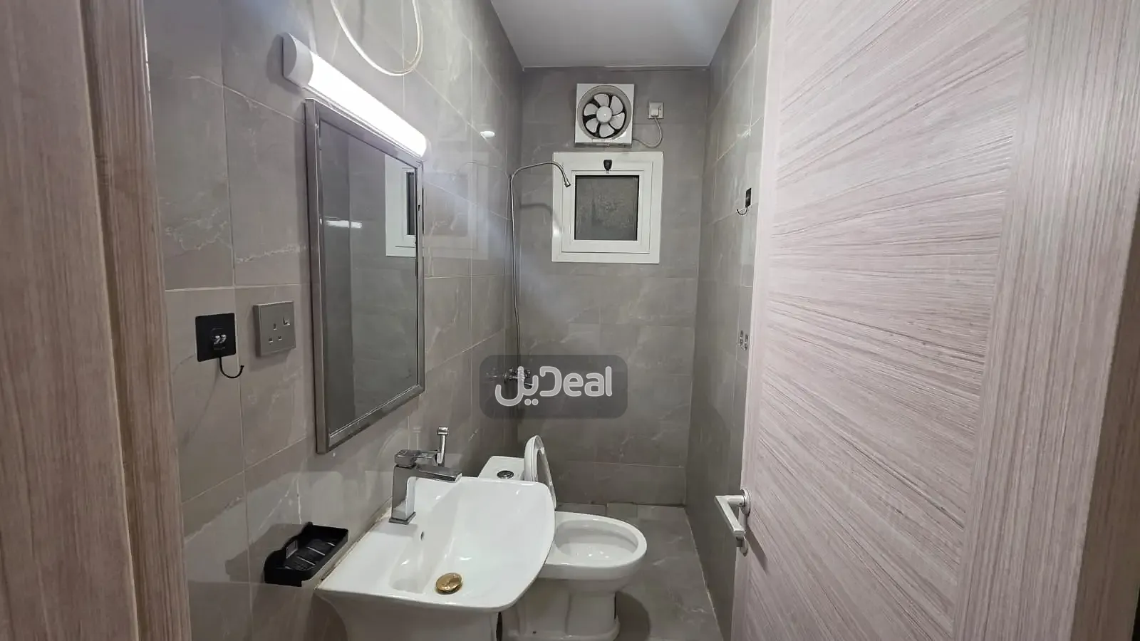 حي طويق بمدينة الرياض  مساحة الوحدة من الأرض 69.13 متر