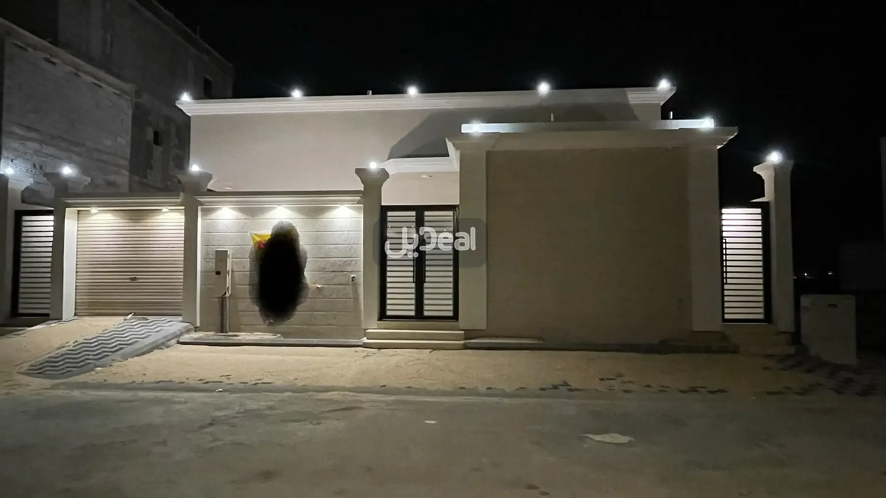 الهوية العقارية رقم 20509900000733  الموصوفة بقطعة الأرض "د146"  الواقعة في مخطط ش.ب / 79 / س المعدل 2 في  مدينة بقيق