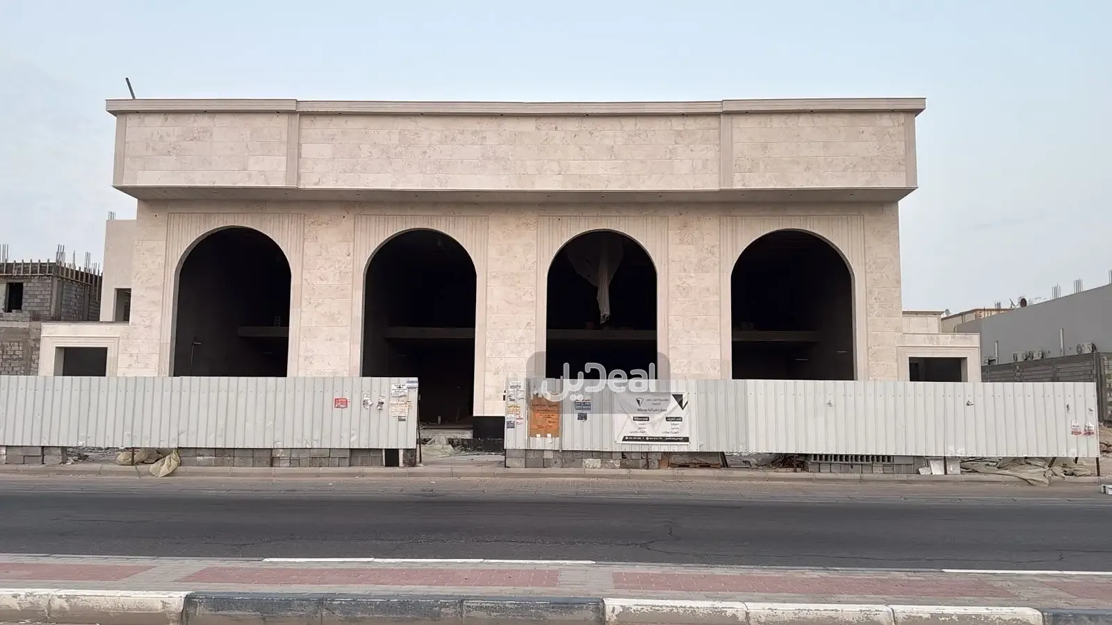 معرض للإيجار