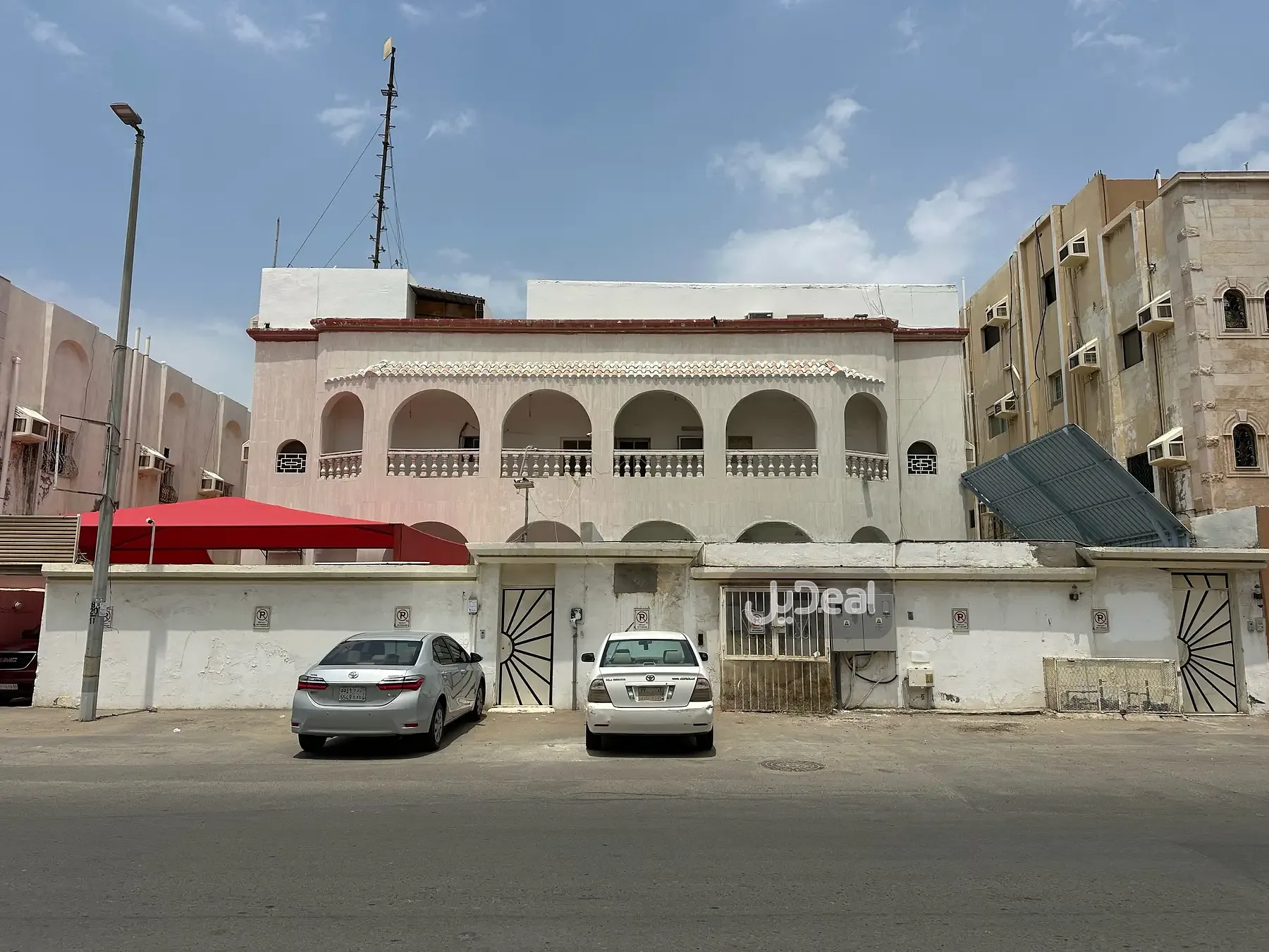 حي  الربوه  بمدينة جدة .