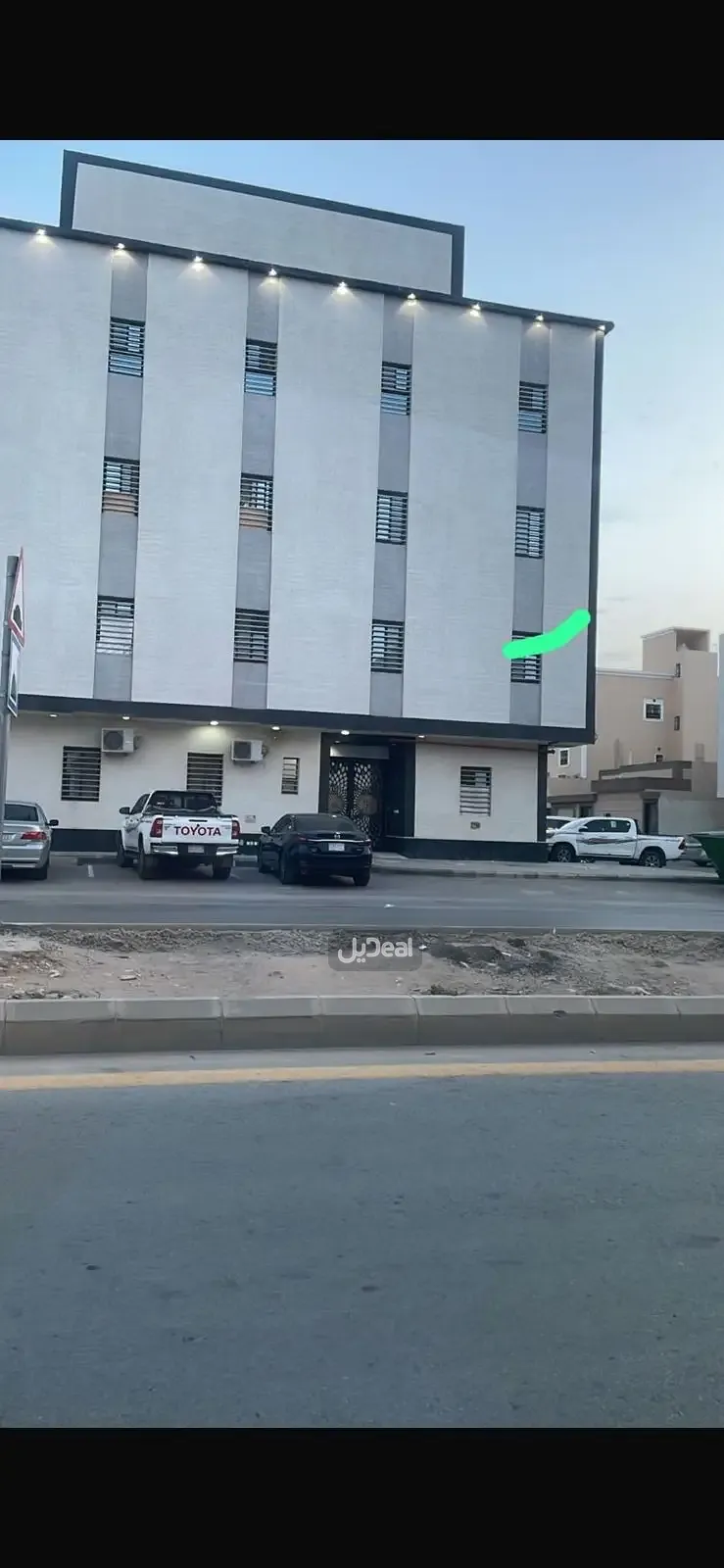 حي النظيم بمدينة الرياض  مساحة الوحدة من الأرض 74.6 متر   وتختص من المنافع والأجزاء المشتركة بمساحة 54.46 متر