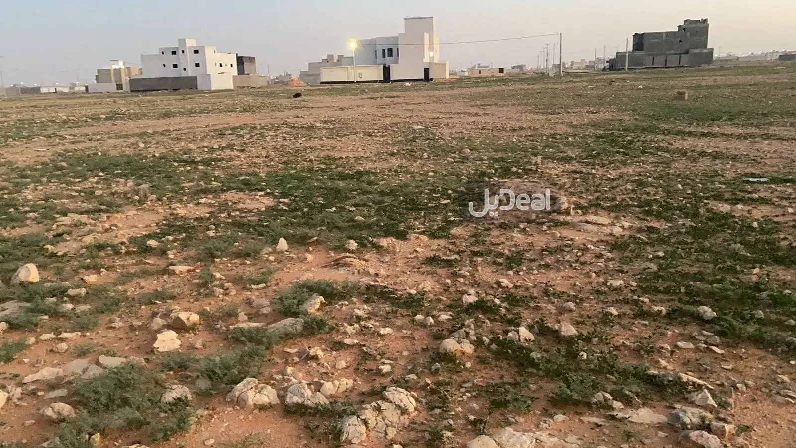 ارض للبيع