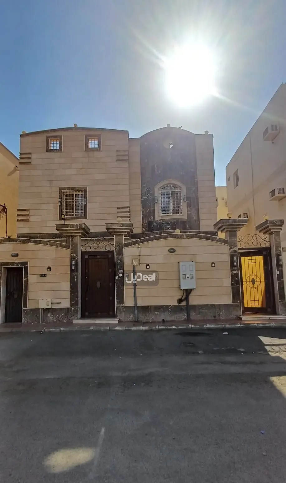 حي  الفلاح  بمدينة جدة .