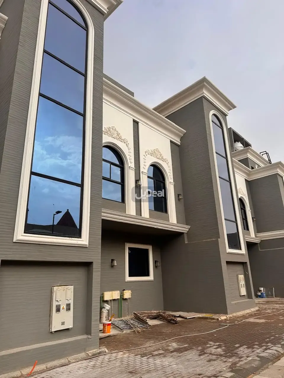 دور للإيجار