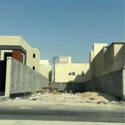ارض للبيع