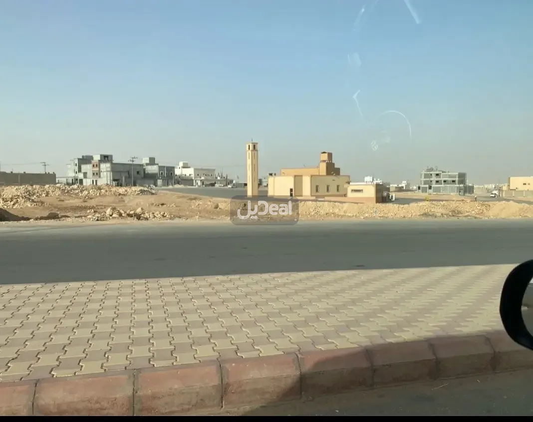 ارض للبيع