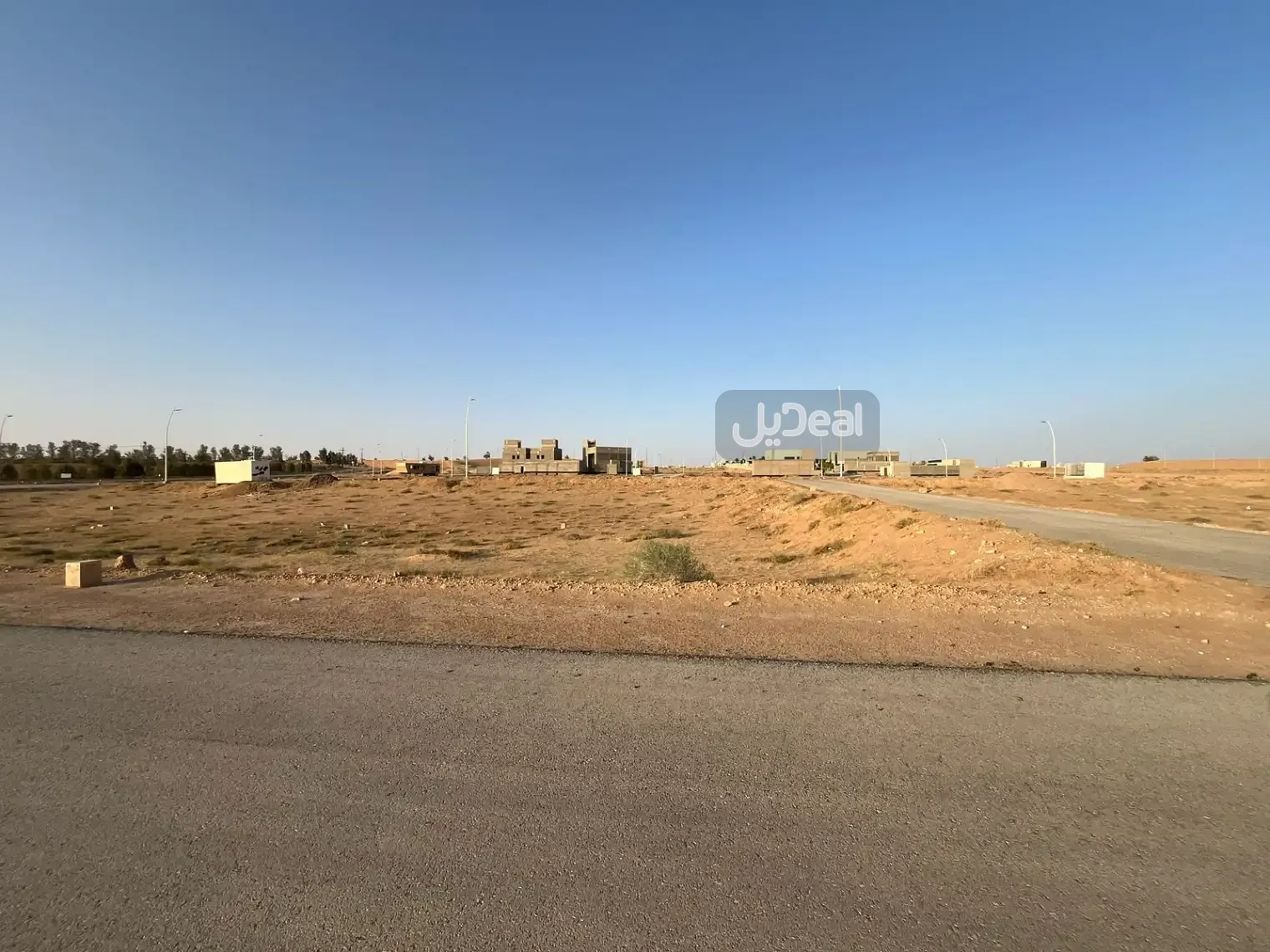 ارض للبيع