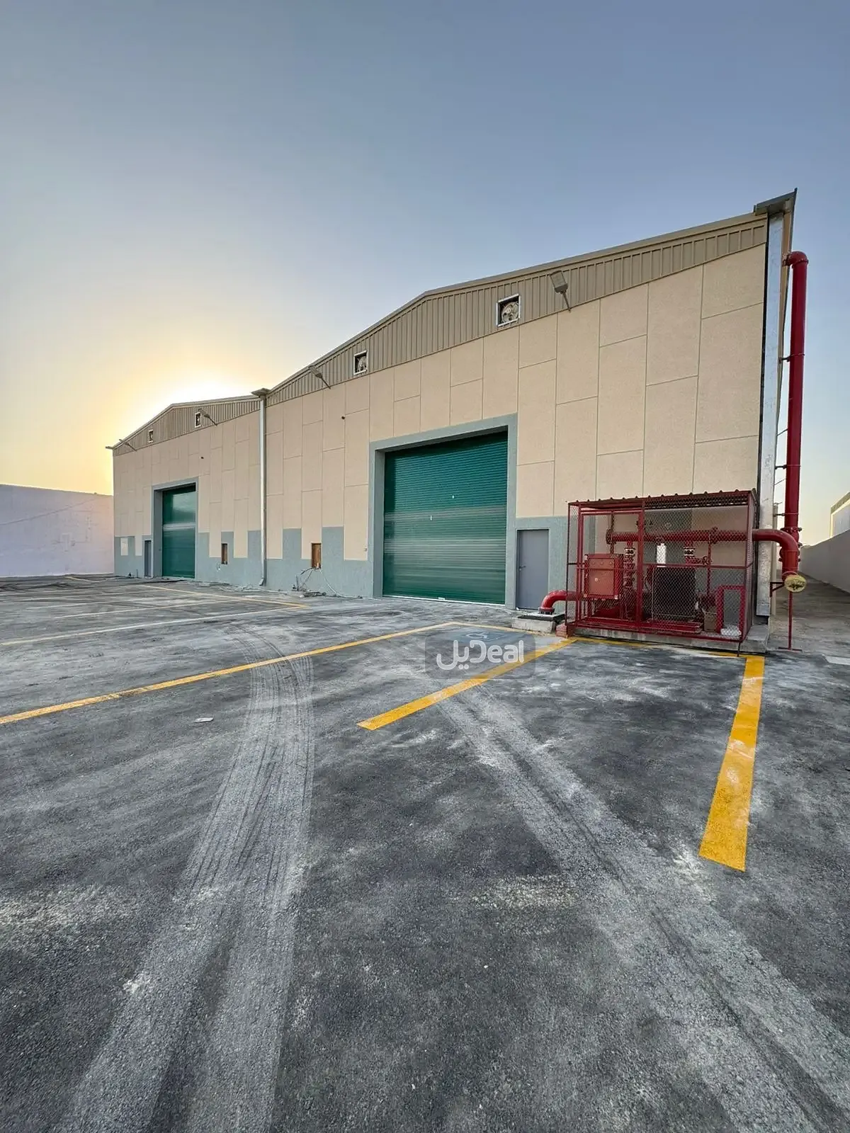 مستودع للإيجار