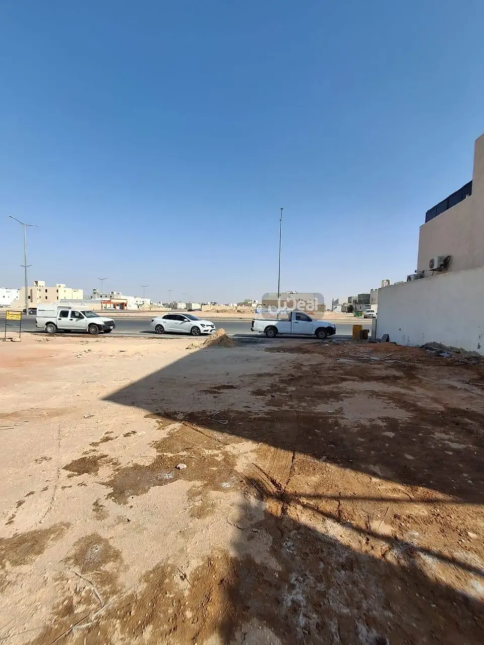 ارض للبيع