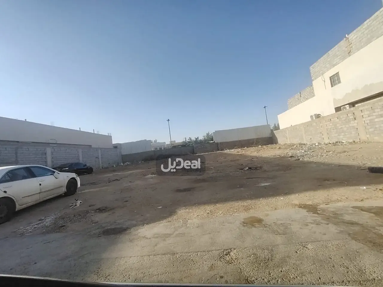 ارض للبيع