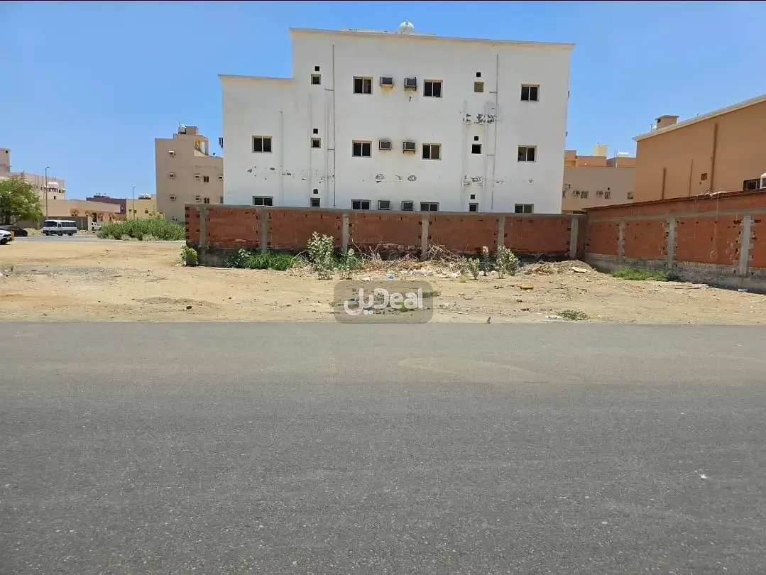 ارض للبيع