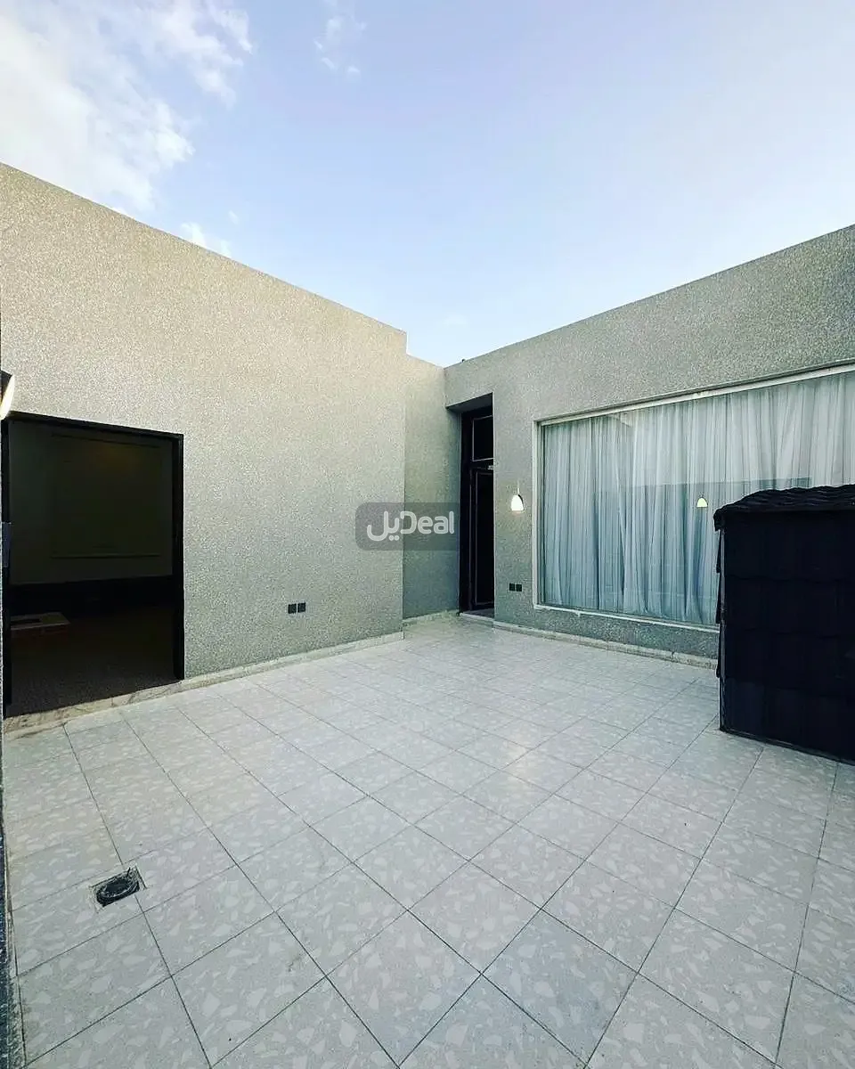 إستراحة للبيع