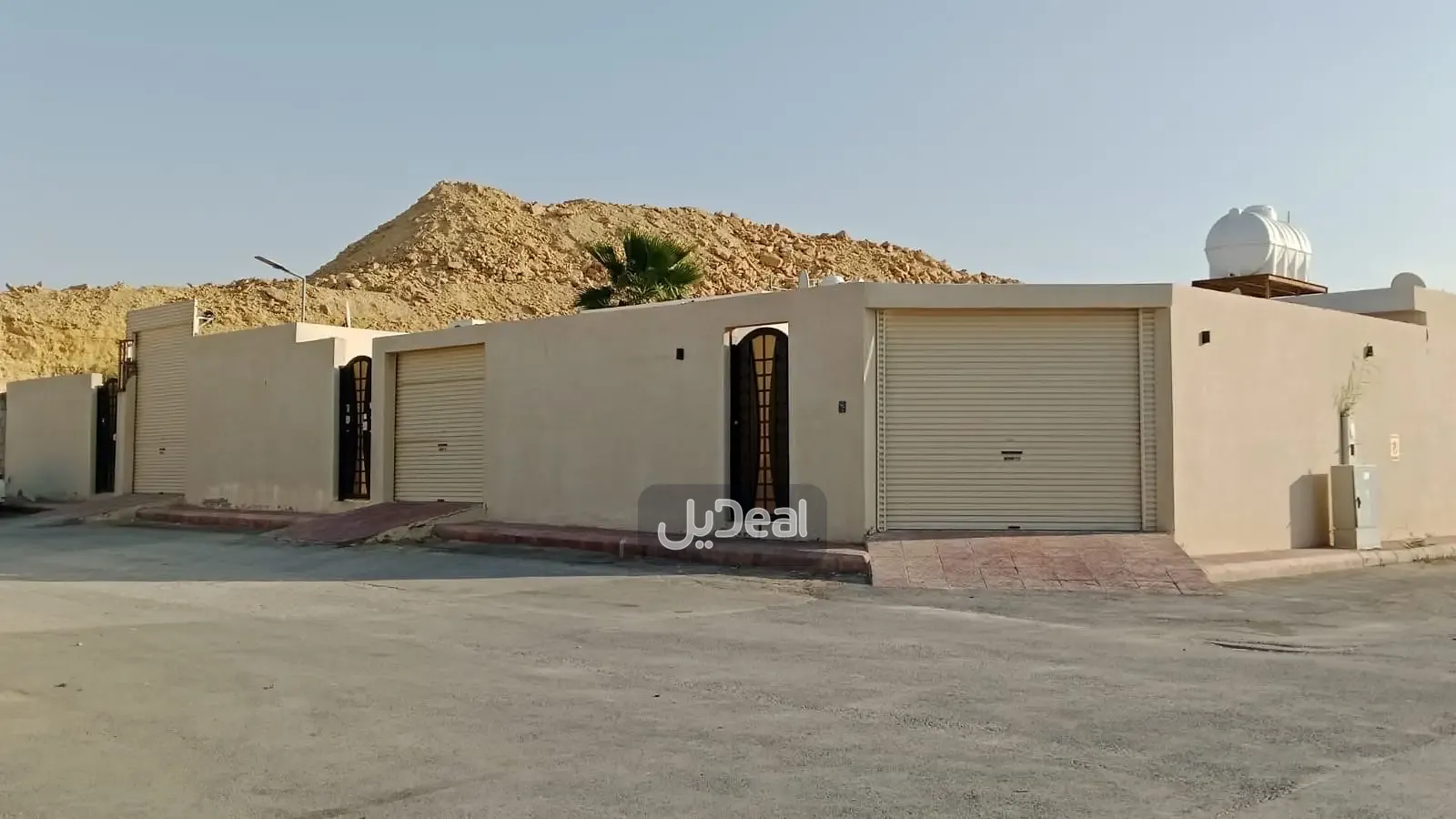 إستراحة للبيع