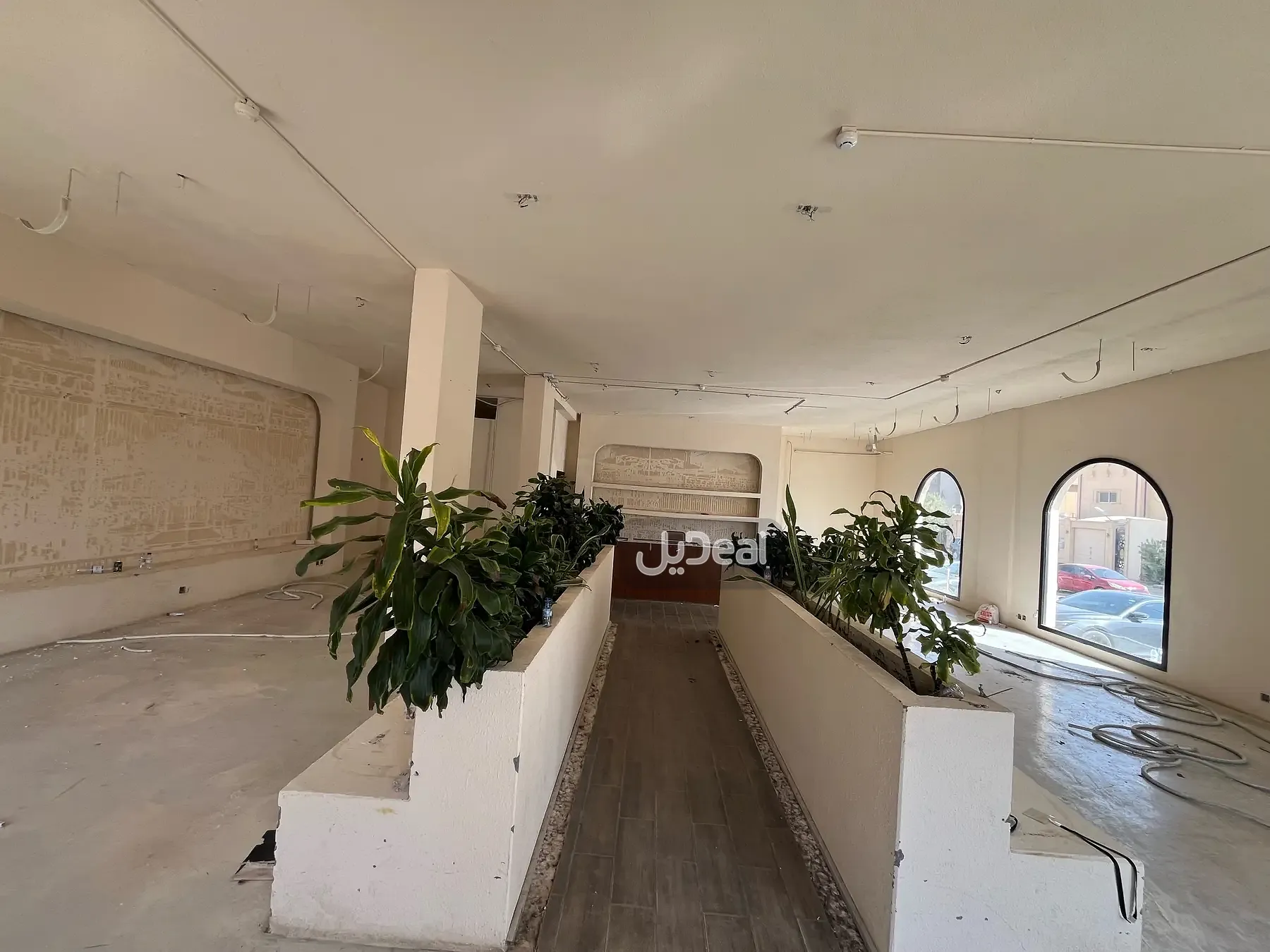 معرض للإيجار