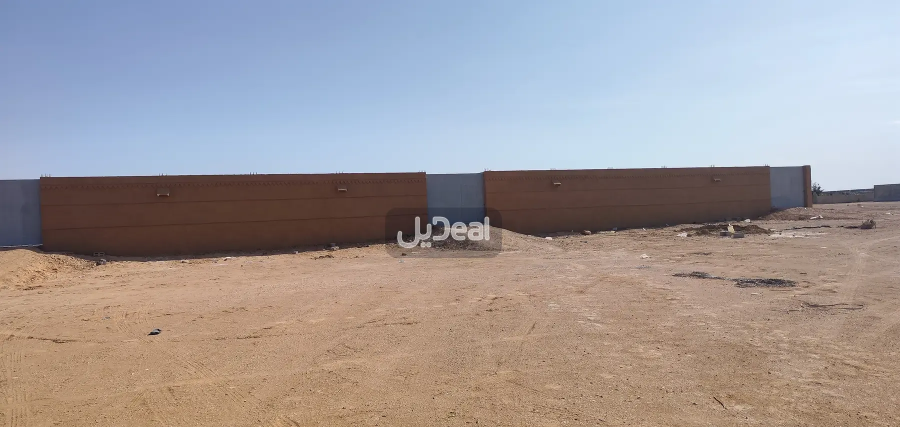 ارض للإيجار