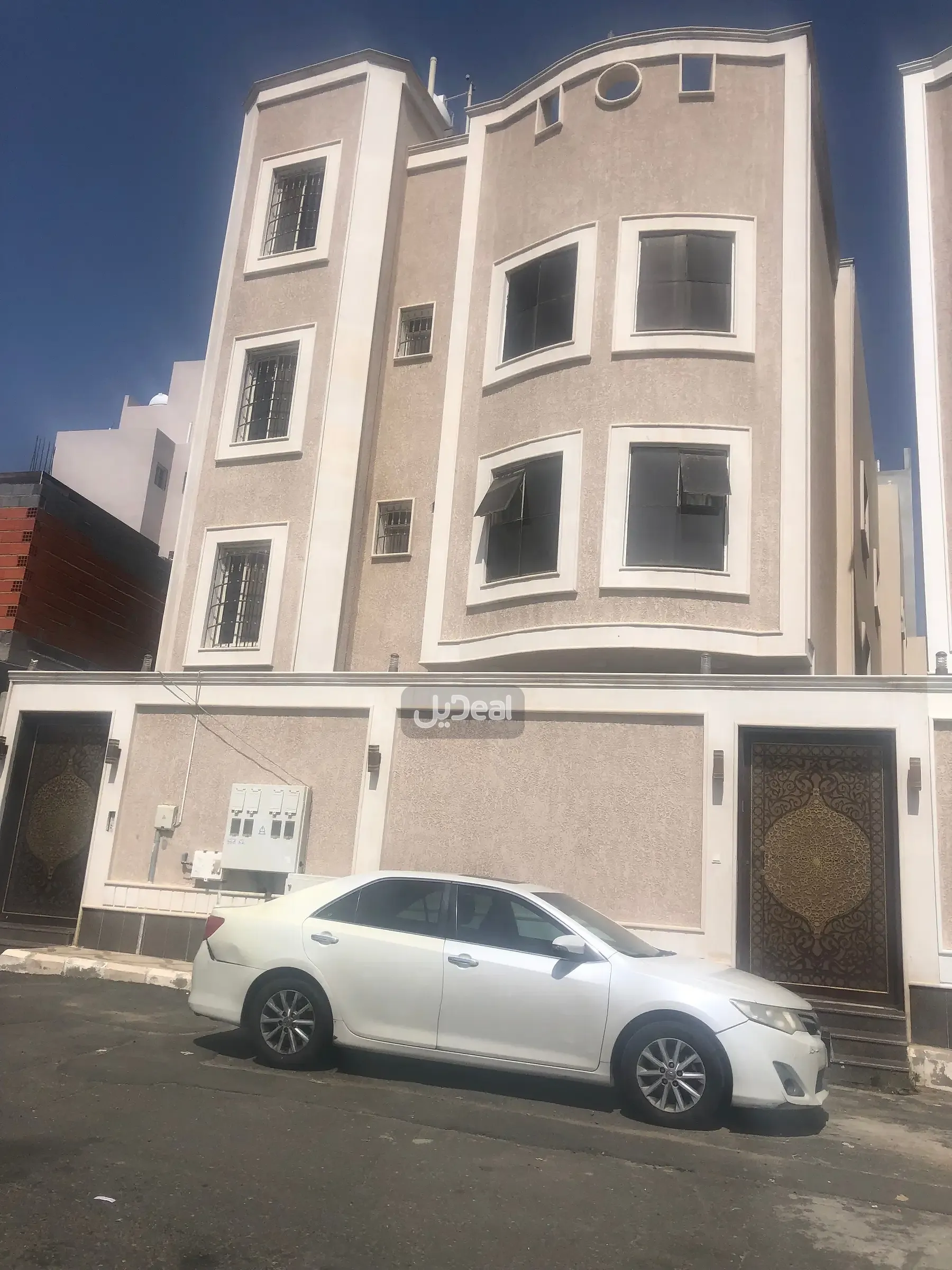 صورة الإعلان