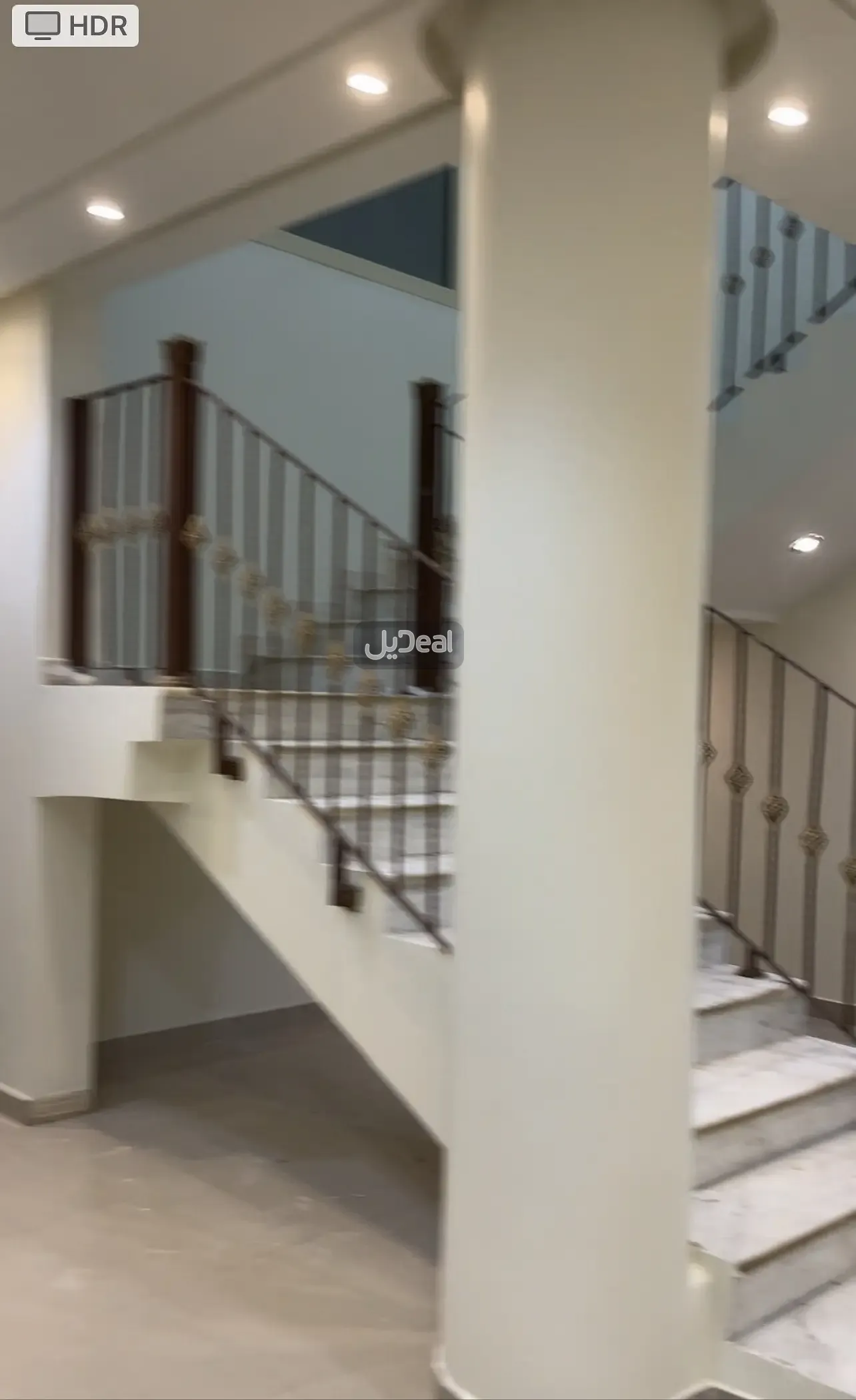 صورة الإعلان