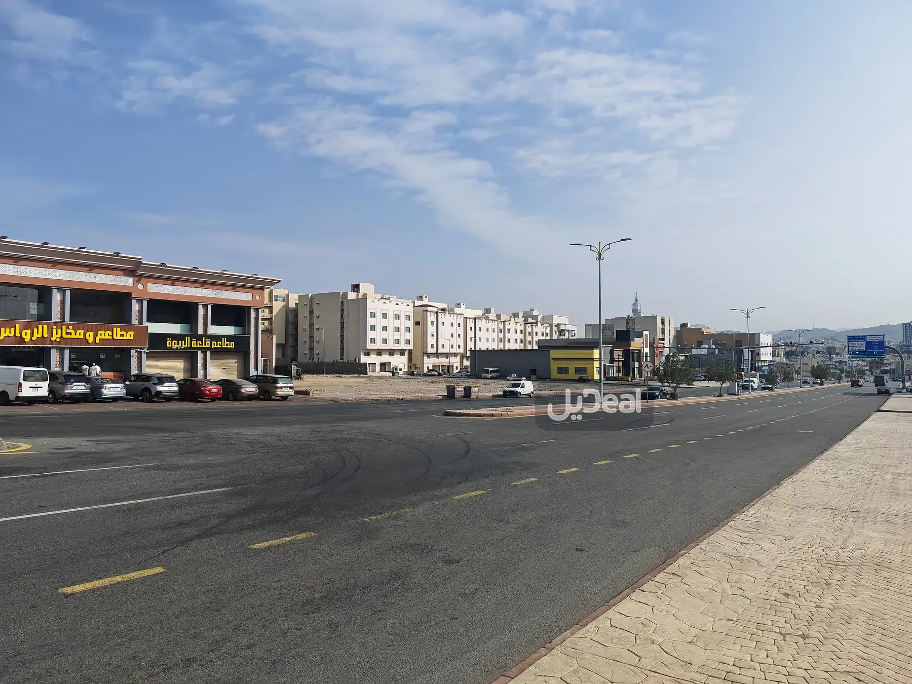 ارض للإيجار