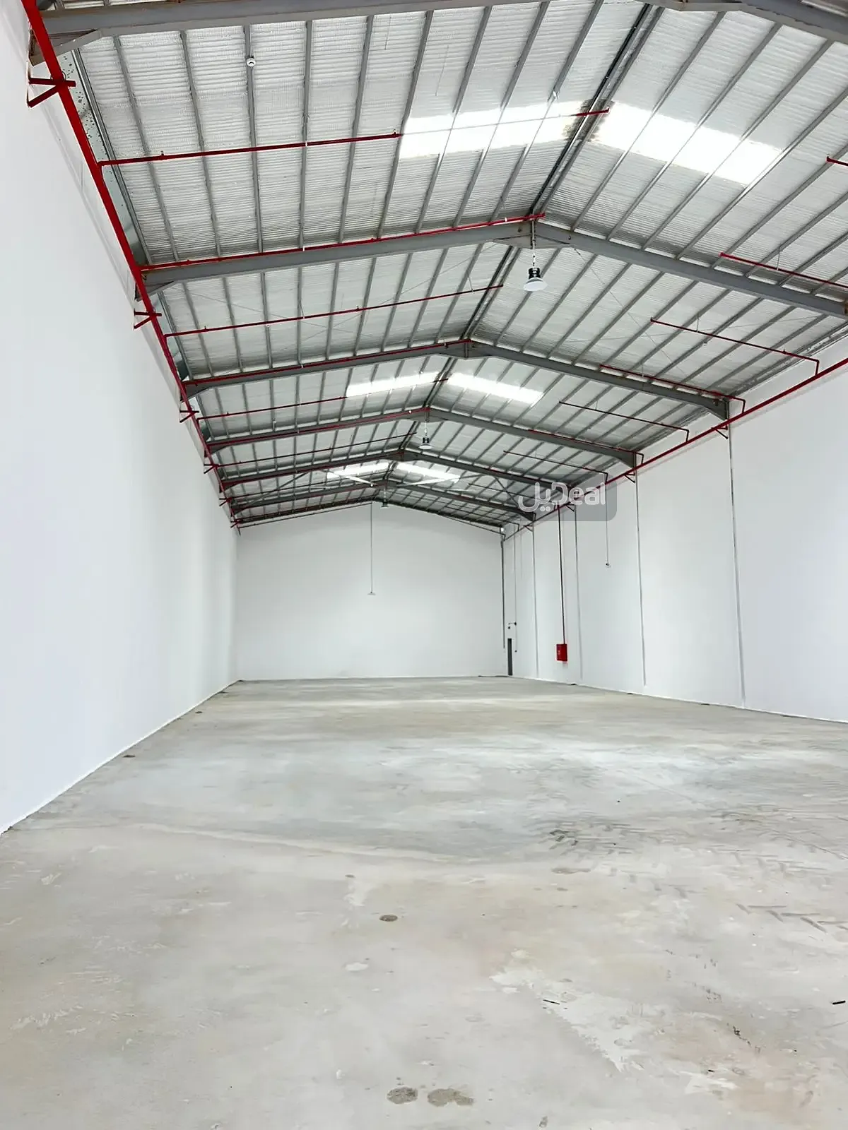 مستودع إيجار