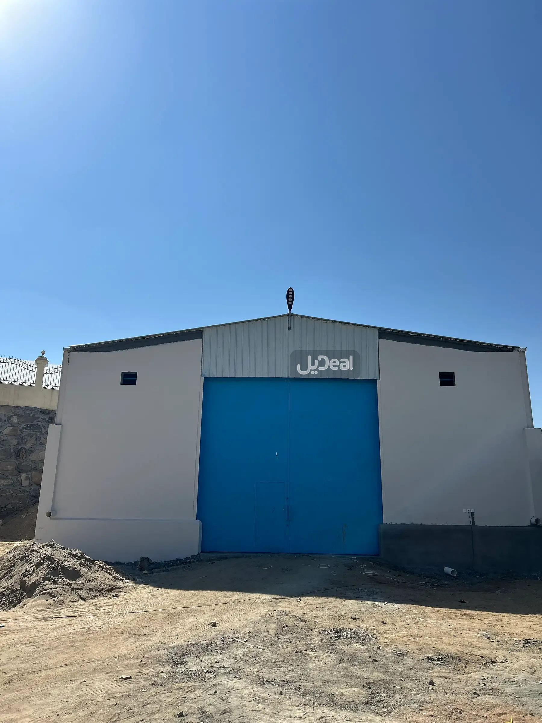 مستودع للإيجار