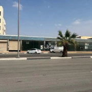 معرض للإيجار