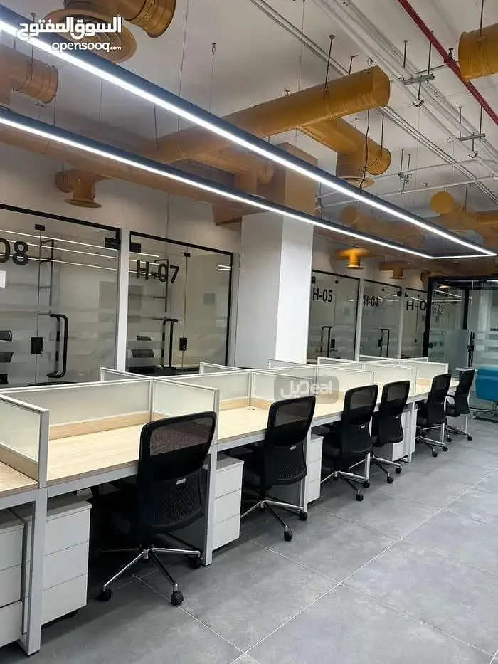 مكتب للإيجار