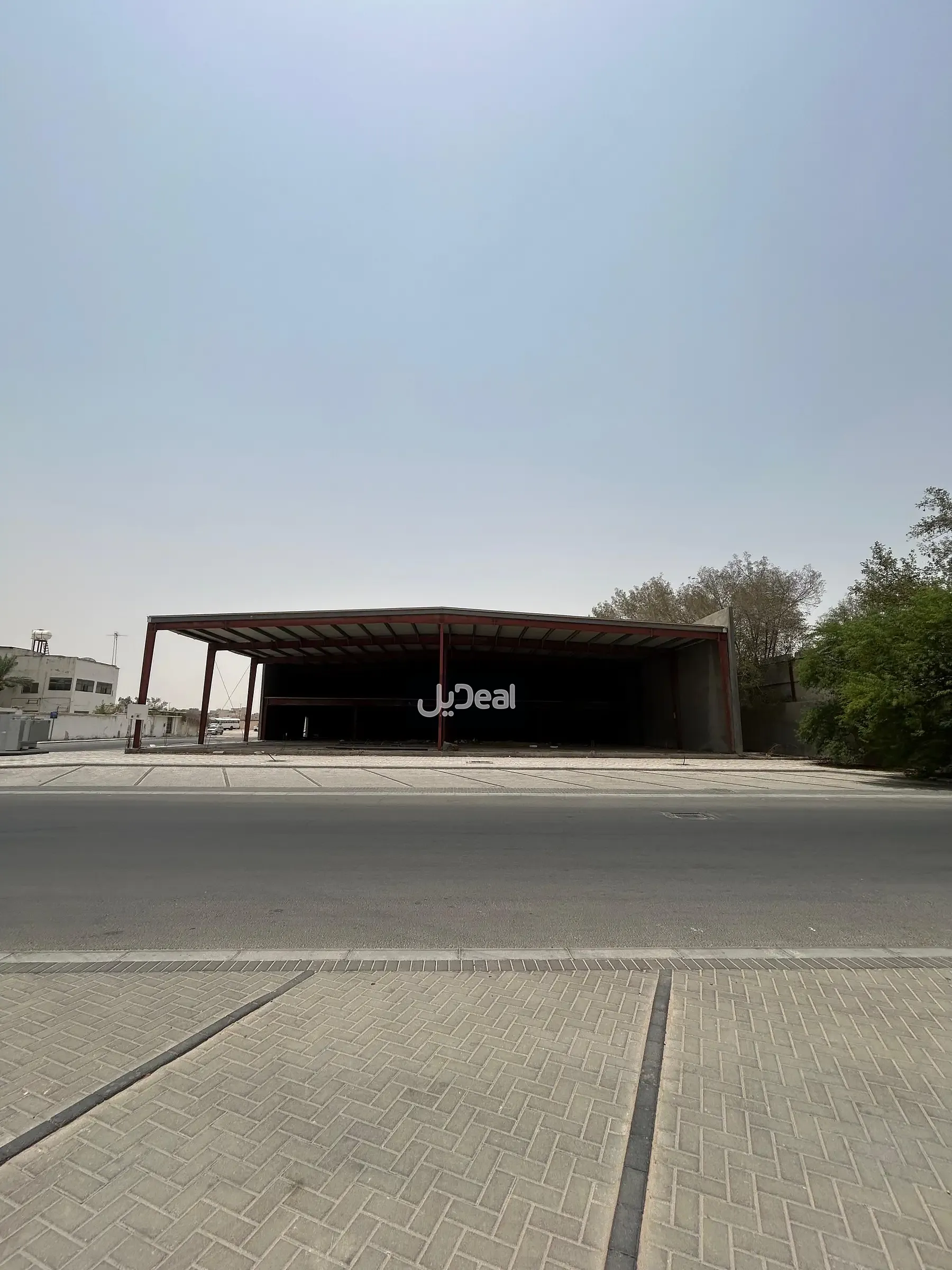 معرض للإيجار