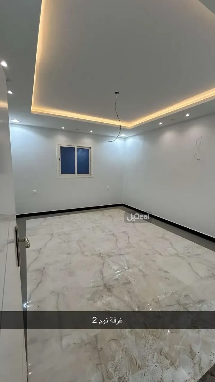 قطعة الأرض السكنية  رقم 246 / أ من المخطط رقم  206  محافظة المزاحمية .