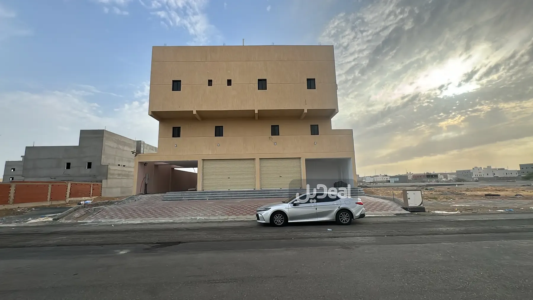 حي  الرياض  بمدينة جدة .