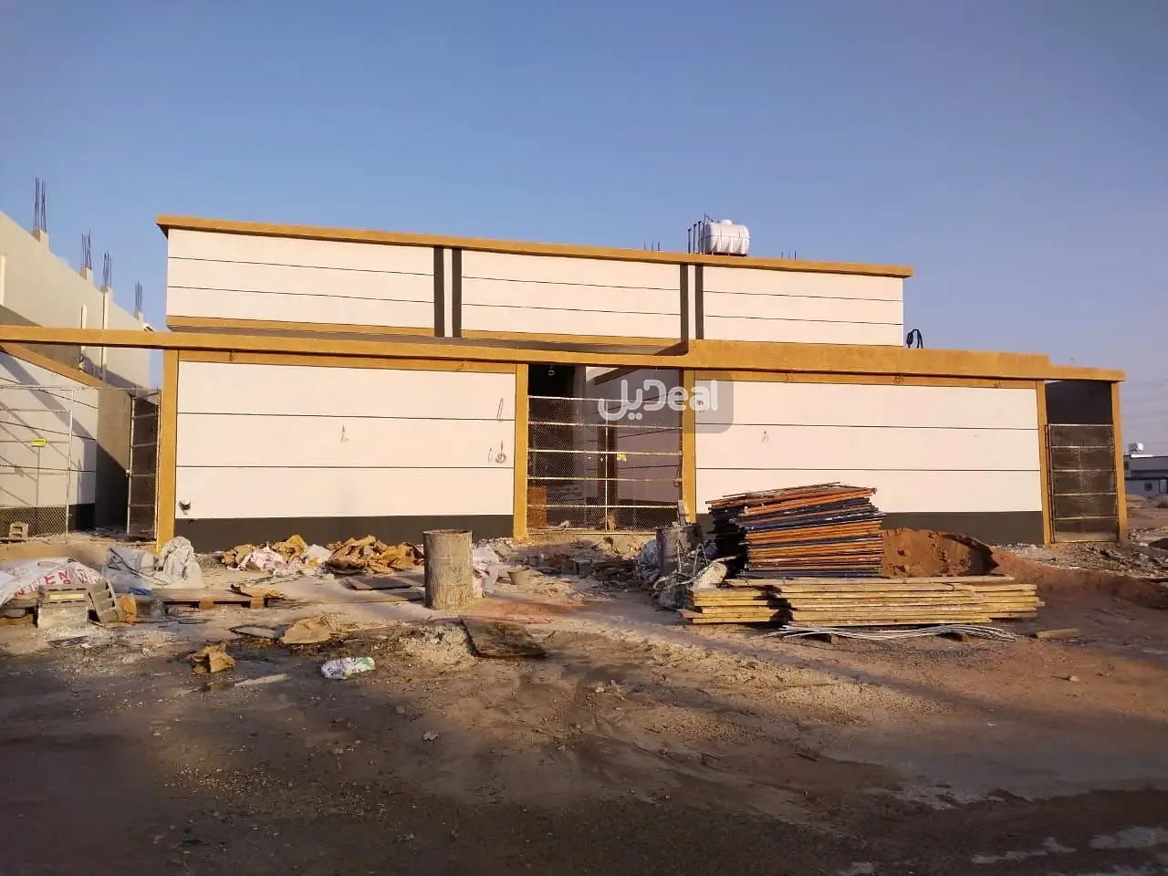 دور للبيع