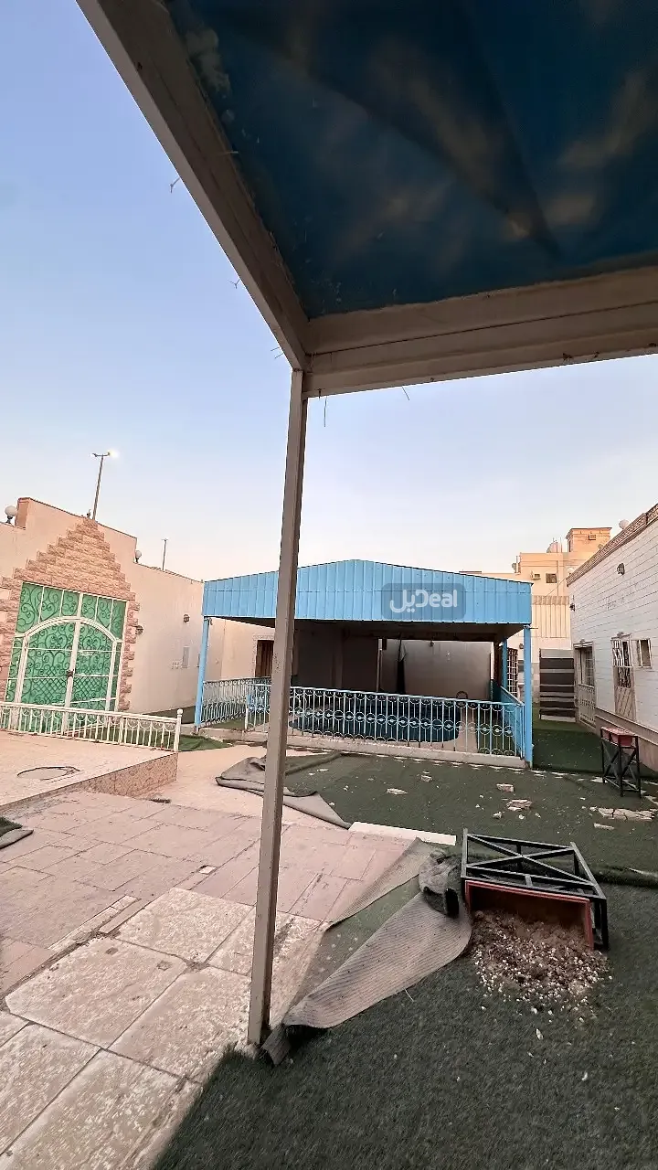 إستراحة للبيع