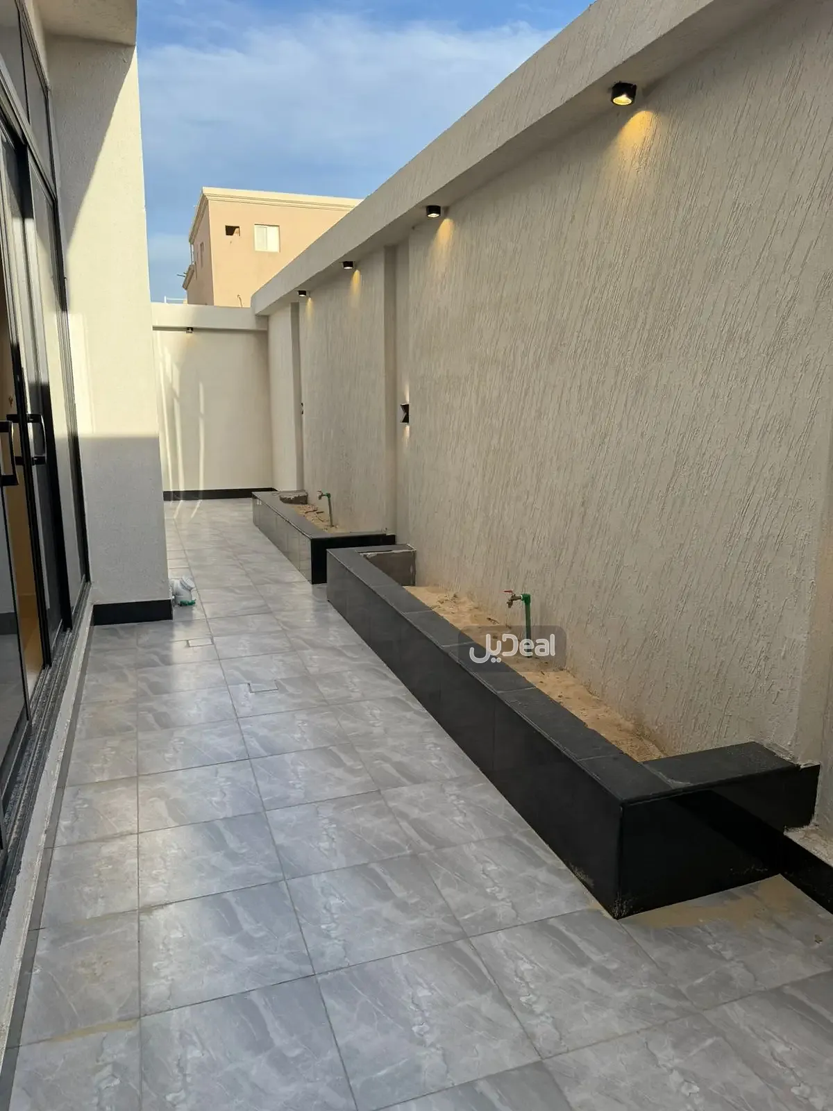 صورة الإعلان