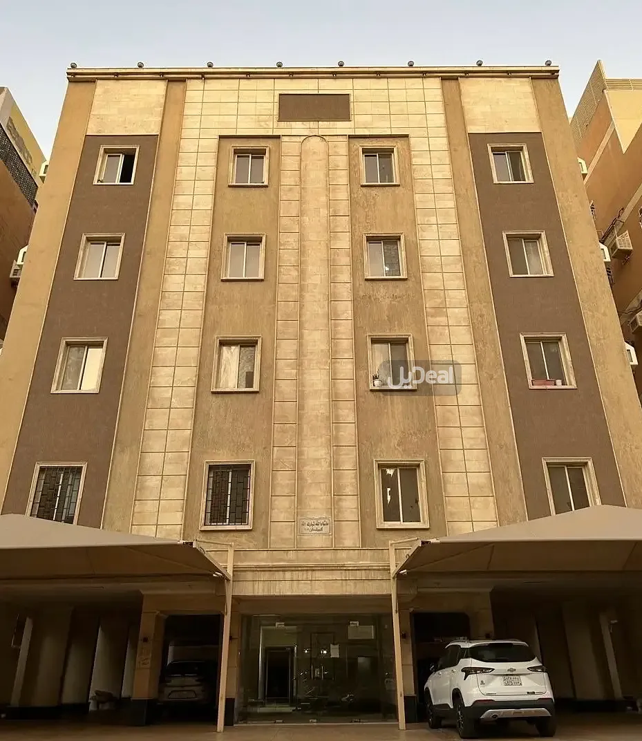 حي  المنار  بمدينة جدة .