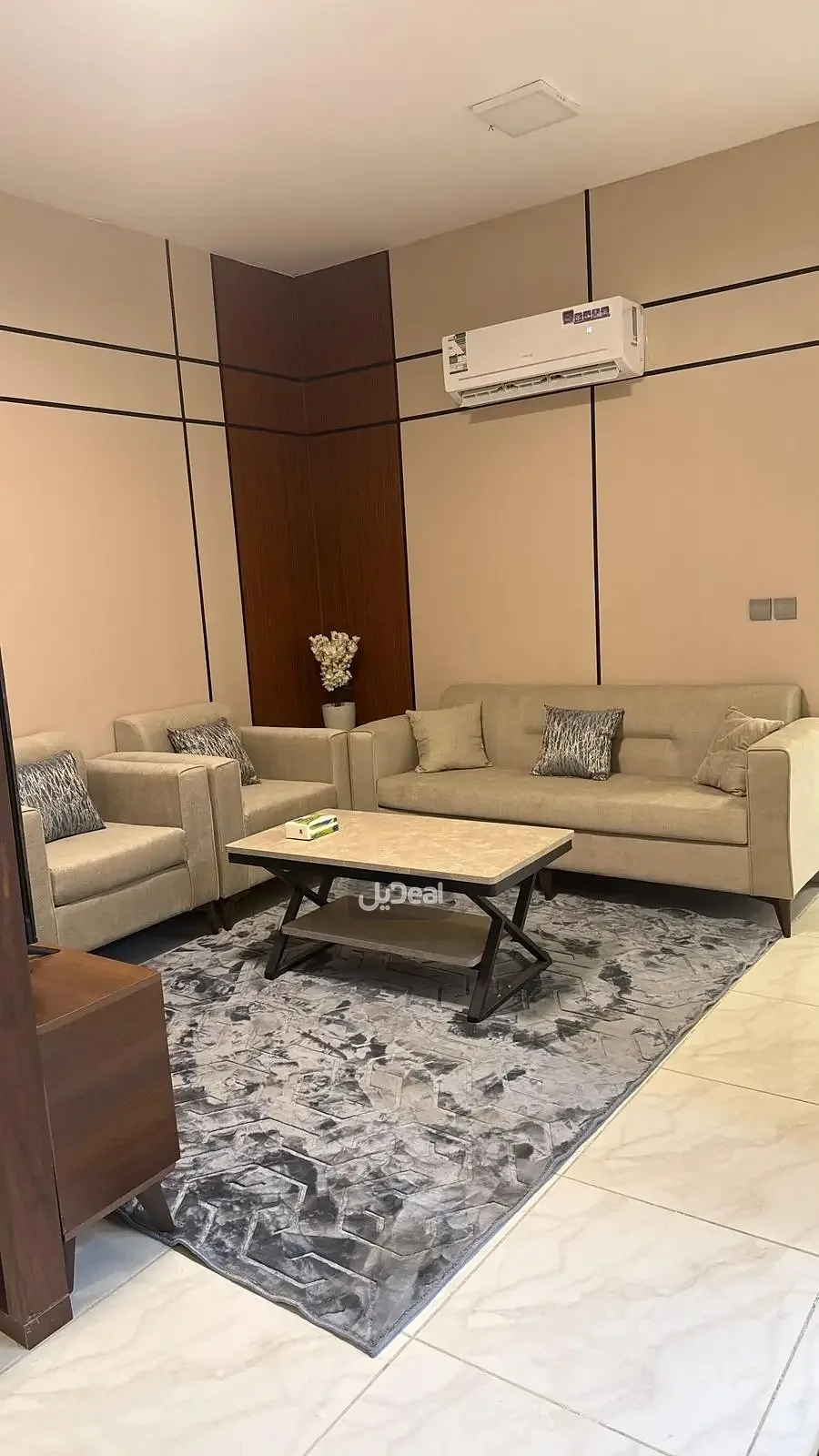 صورة الإعلان