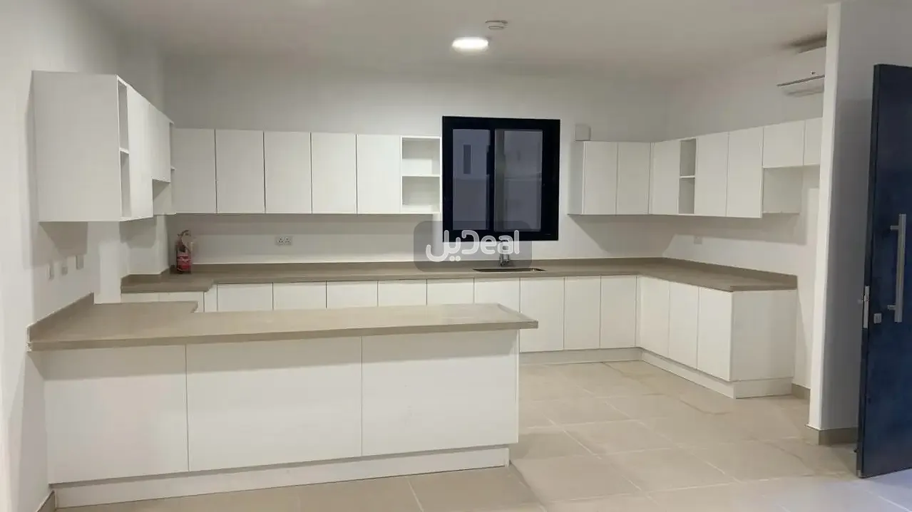 صورة الإعلان