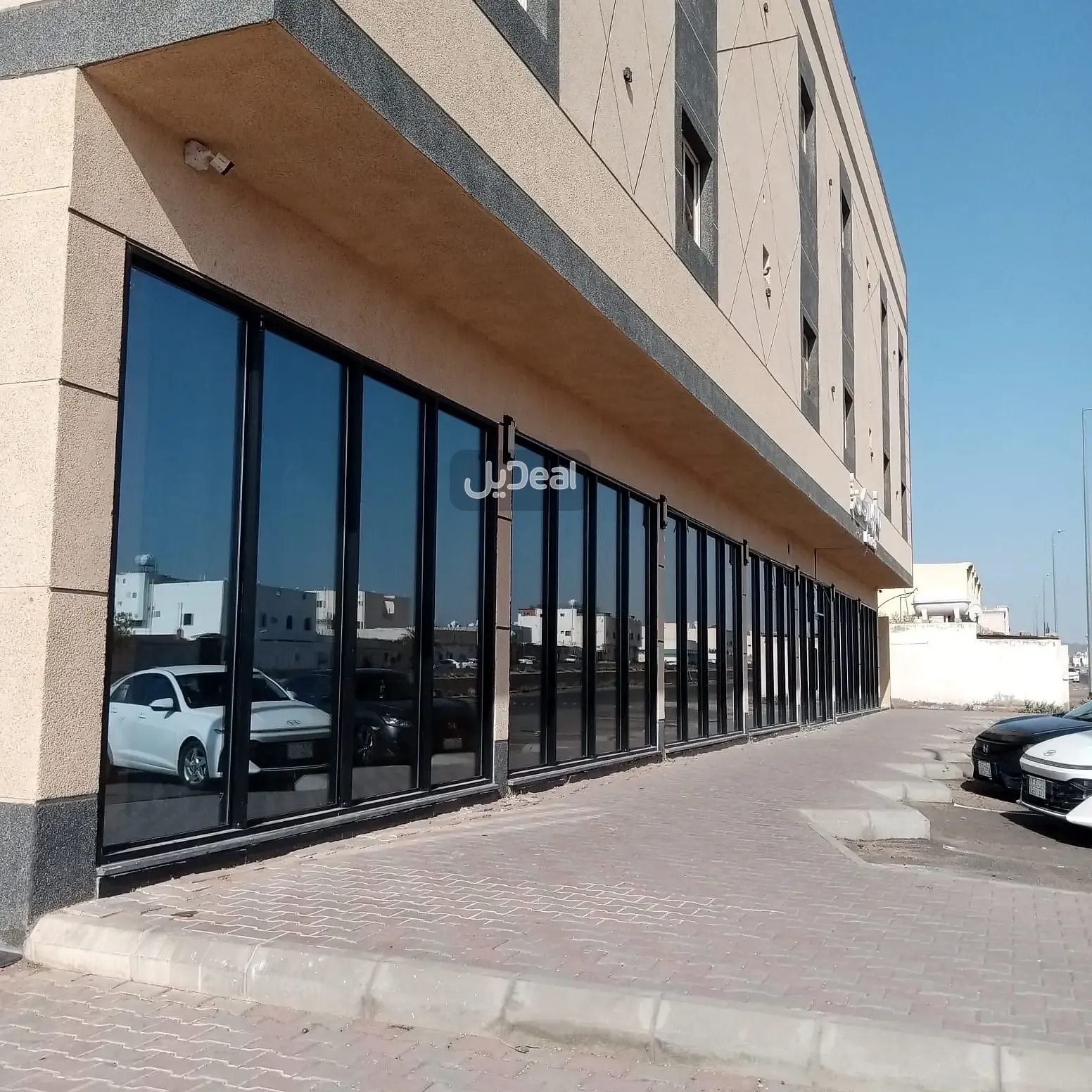 صورة الإعلان