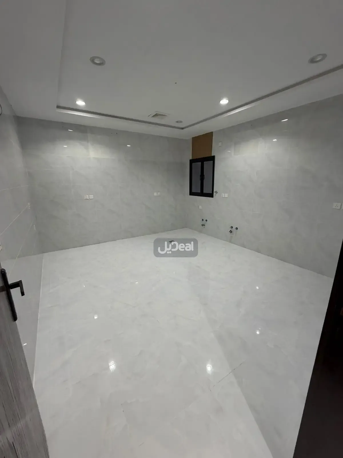 صورة الإعلان