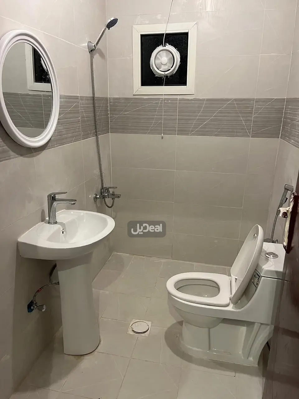 شقَّة صغيرة (استوديو) للإيجار