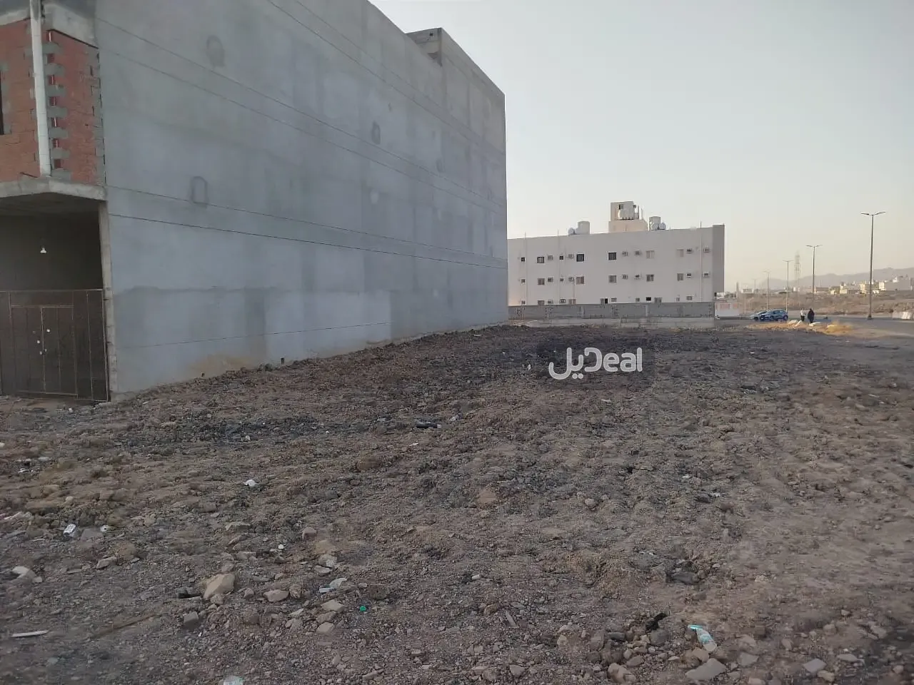 ارض للإيجار