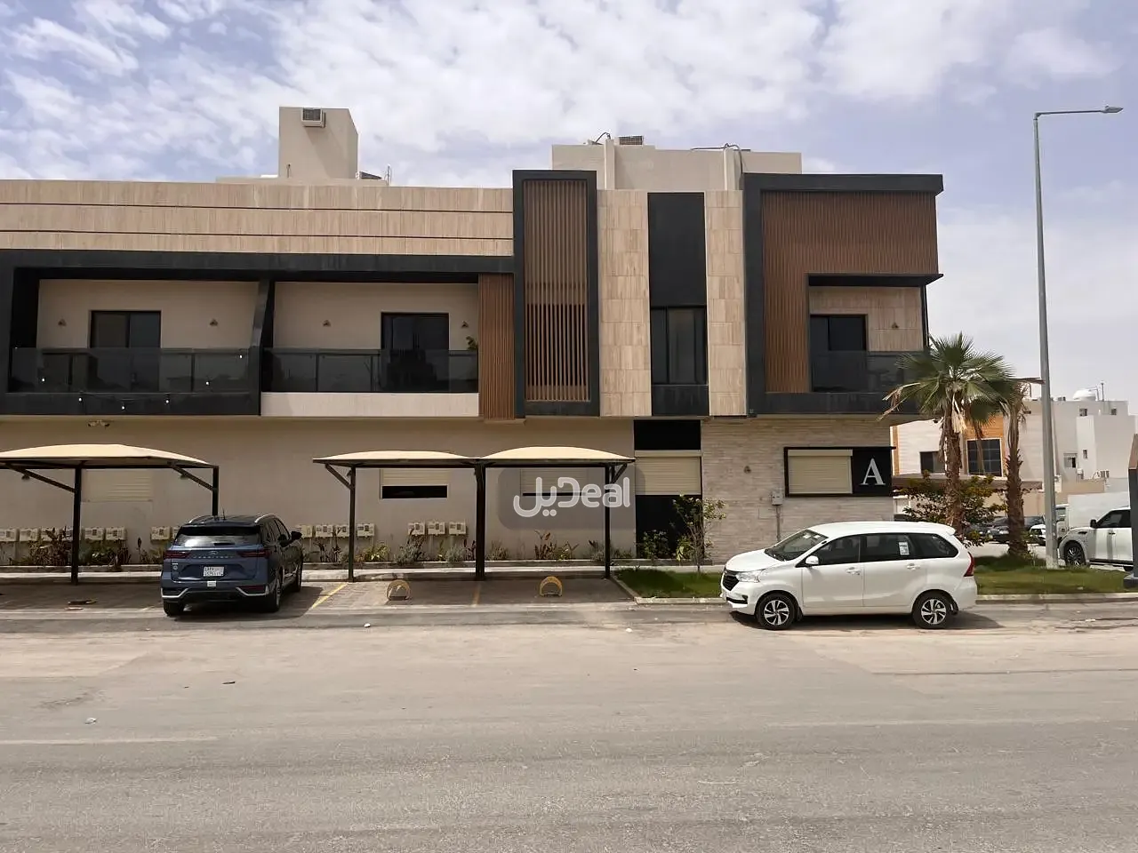 حي العارض بمدينة الرياض  مساحة الوحدة من الأرض 57.48 متر