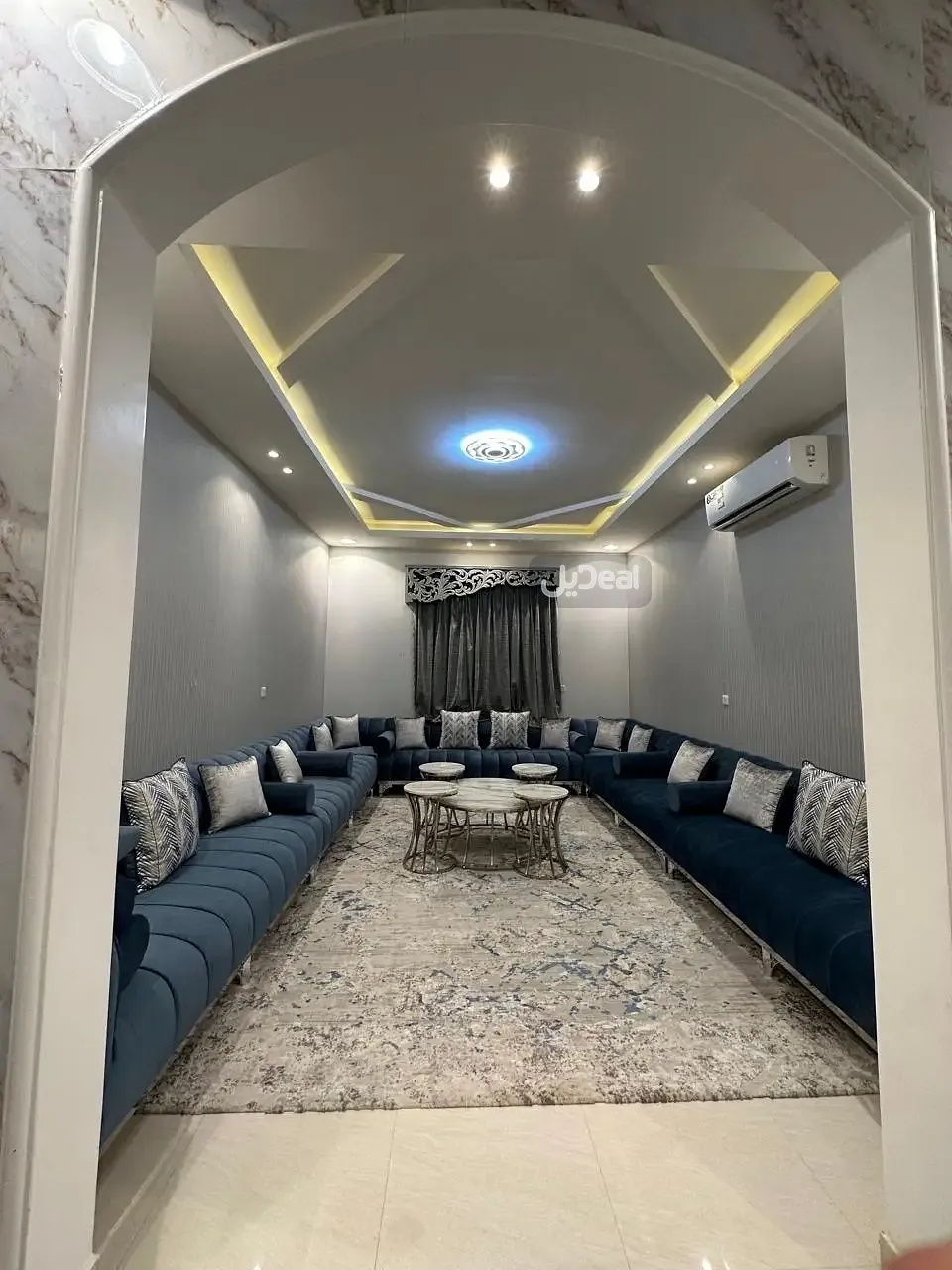 دور للإيجار