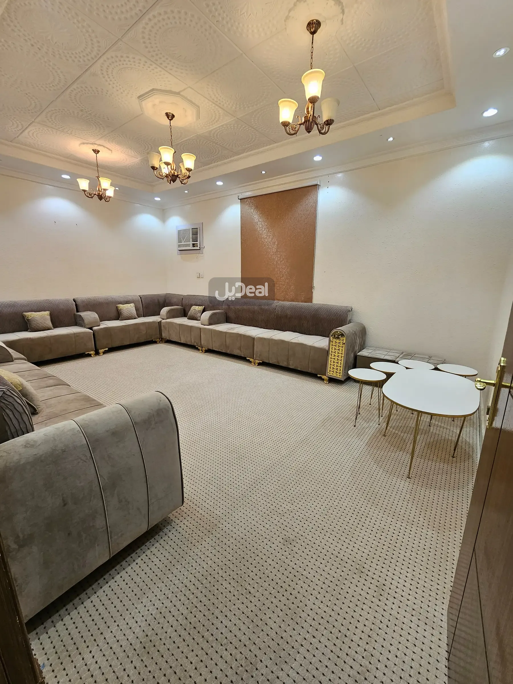 شقة للإيجار