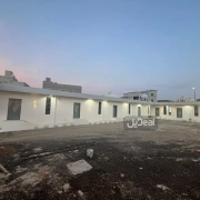 مجمع للإيجار