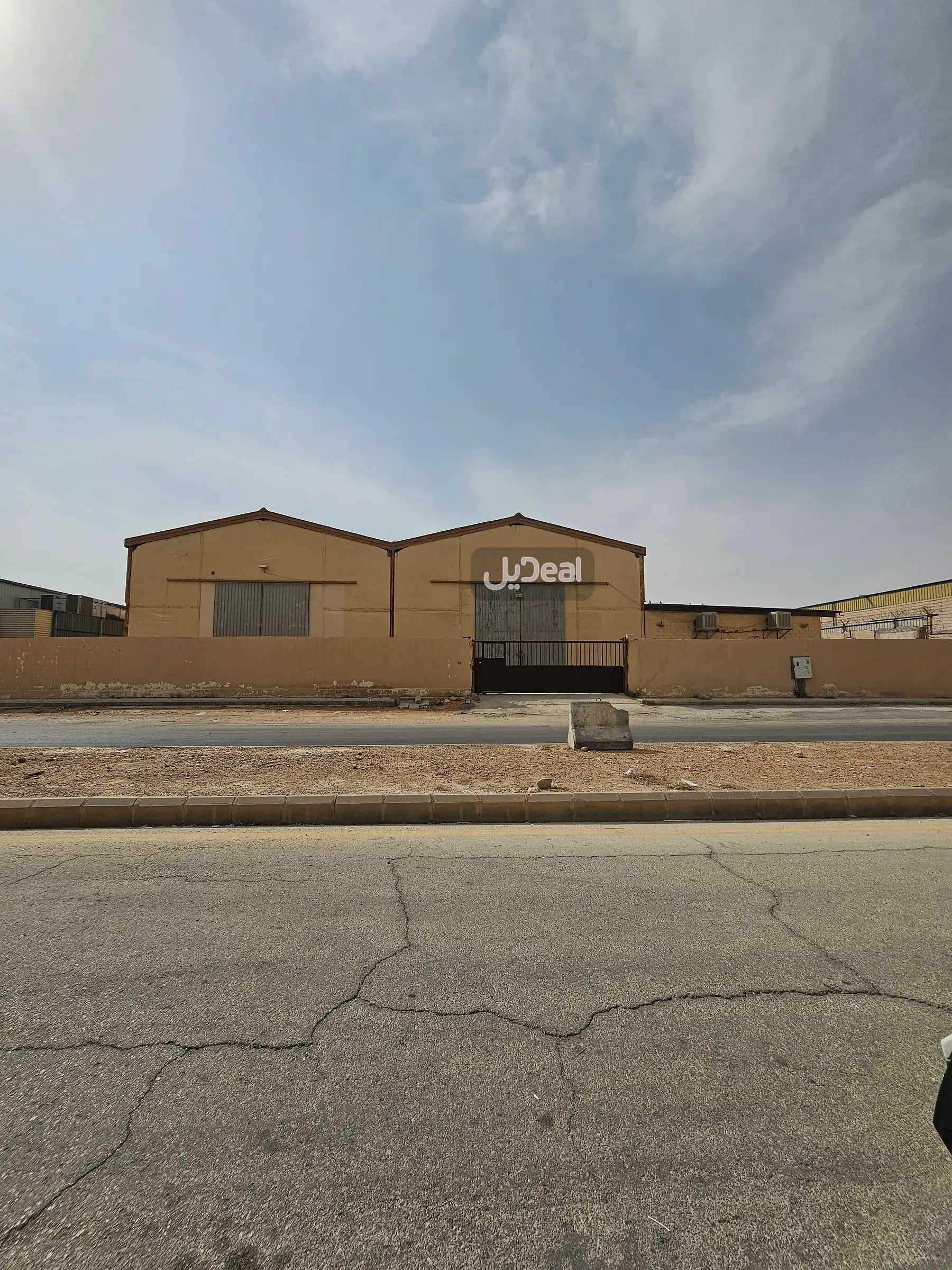 مستودع للإيجار