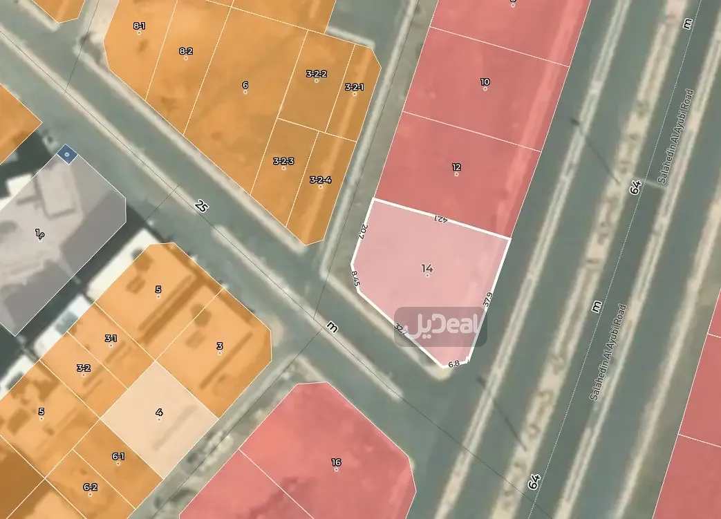 ارض للإيجار